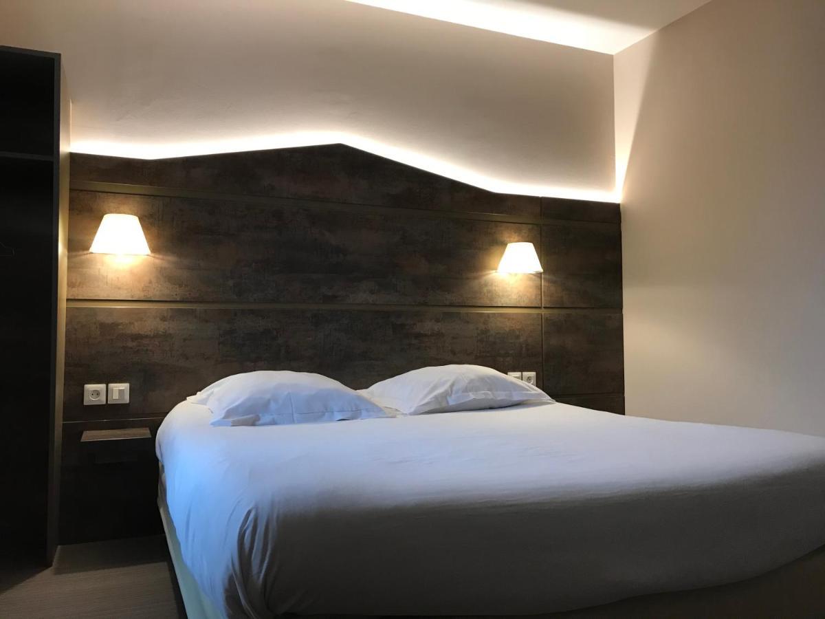 Fasthotel Montmarault Esterno foto