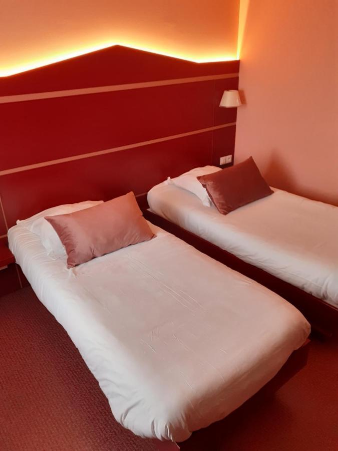Fasthotel Montmarault Esterno foto